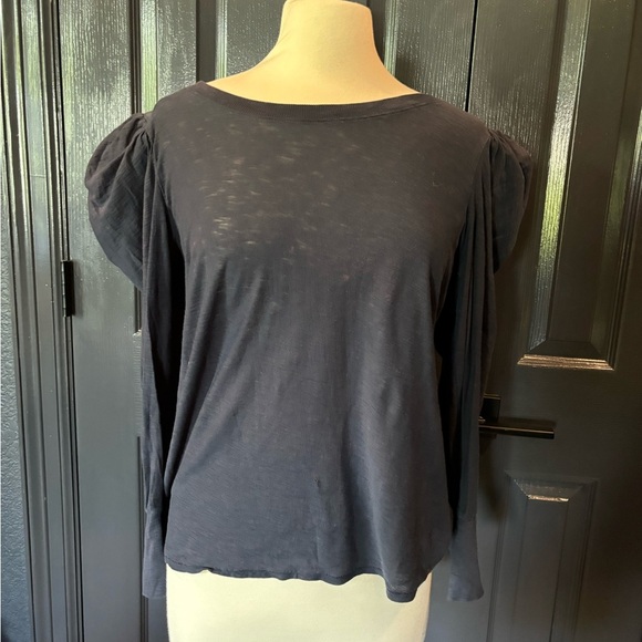 Elegant Black Women's Top - Picture 1 of 4